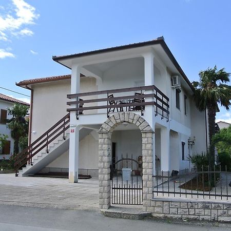 Apartmaji Nika Izola Bagian luar foto